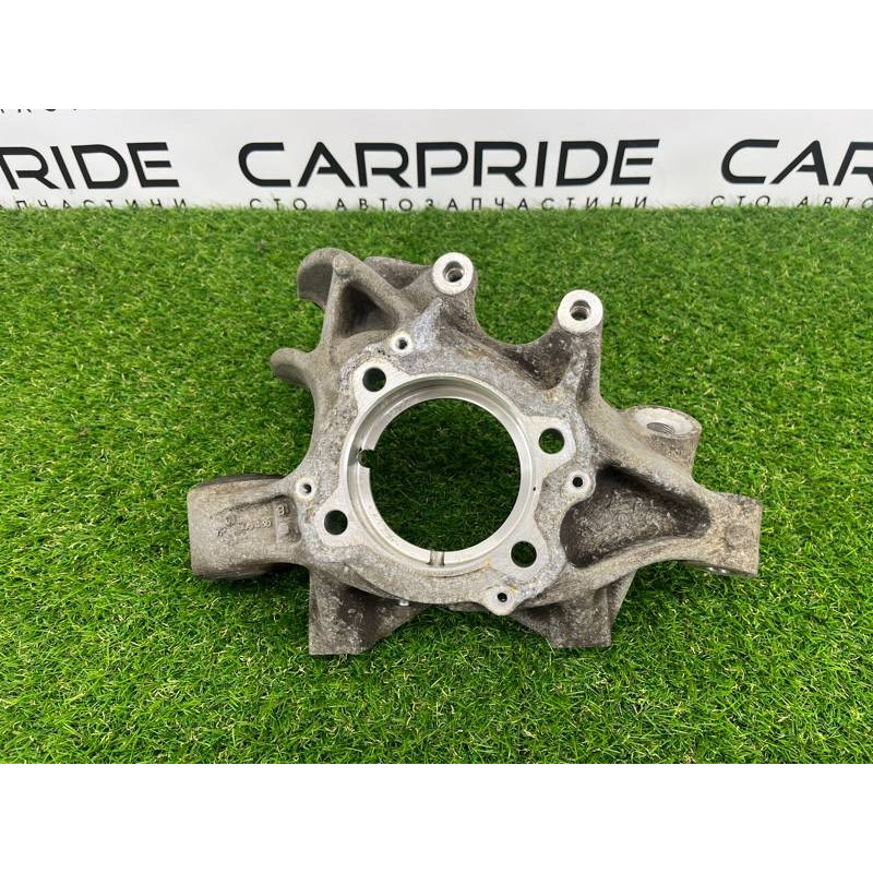 Цапфа подвески (подвеска) Volkswagen Touareg II NF 2013 3.0 TDI 7P0505436B