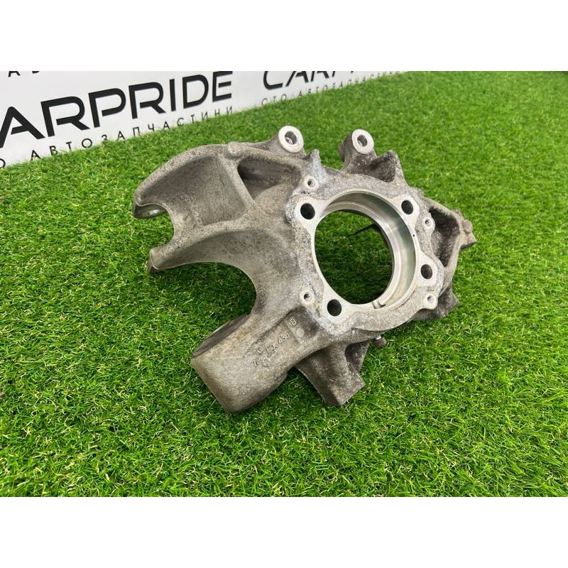 Цапфа подвески (подвеска) Volkswagen Touareg II NF 2013 3.0 TDI 7P0505436B