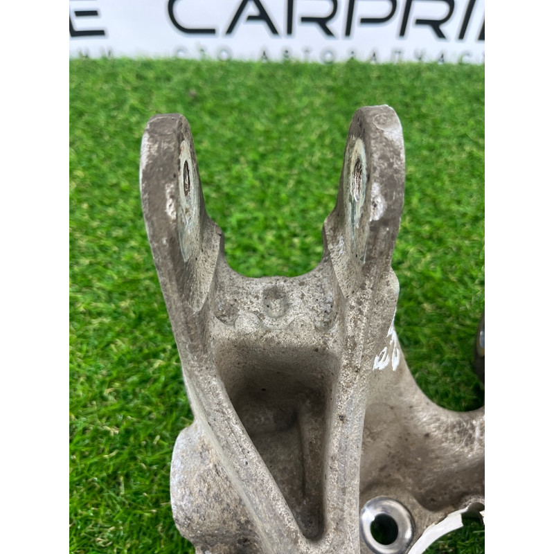 Цапфа подвески (подвеска) Volkswagen Touareg II NF 2013 3.0 TDI 7P0505436B