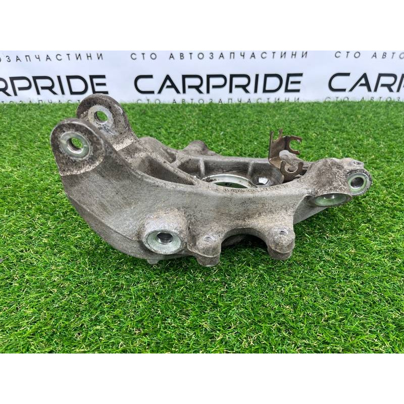 Цапфа подвески (подвеска) Volkswagen Touareg II NF 2013 3.0 TDI 7P0505436B