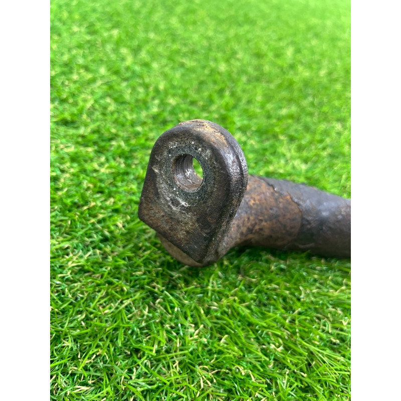 Стабилизатор (подвеска) Volkswagen Touareg II NF 2013 3.0 TDI 7L0411025H