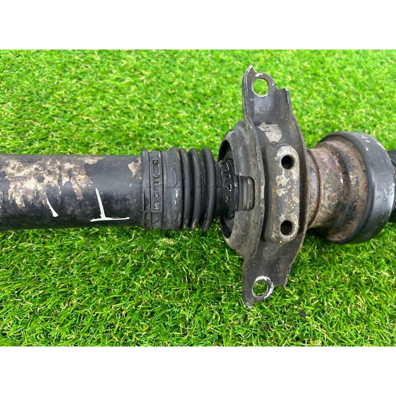 Карданный вал (трансмиссия) Volkswagen Touareg II NF 2013 3.0 TDI 7P0521102R