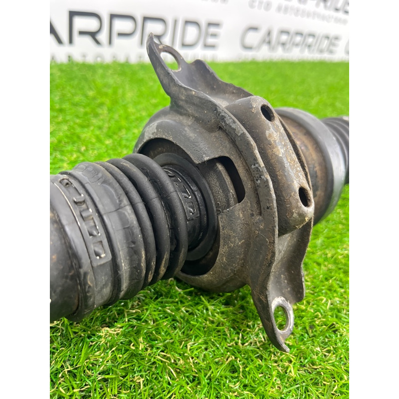 Карданный вал (трансмиссия) Volkswagen Touareg II NF 2013 3.0 TDI 7P0521102R