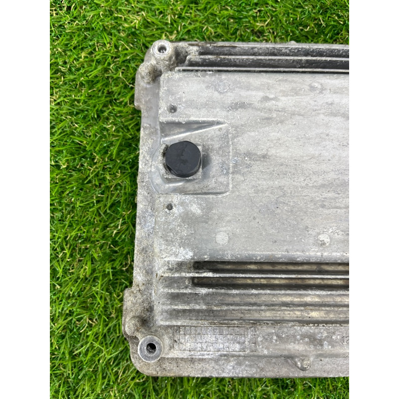 Блок управления двигателем (электрика / блоки управления) Volkswagen Touareg II NF 2013 3.0 TDI 7P0907401F