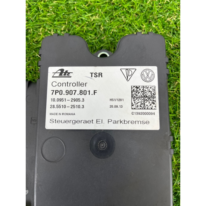 Блок управления стояночным тормозом (электрика / блоки управления) Volkswagen Touareg II NF 2013 3.0 TDI 7P0907801F