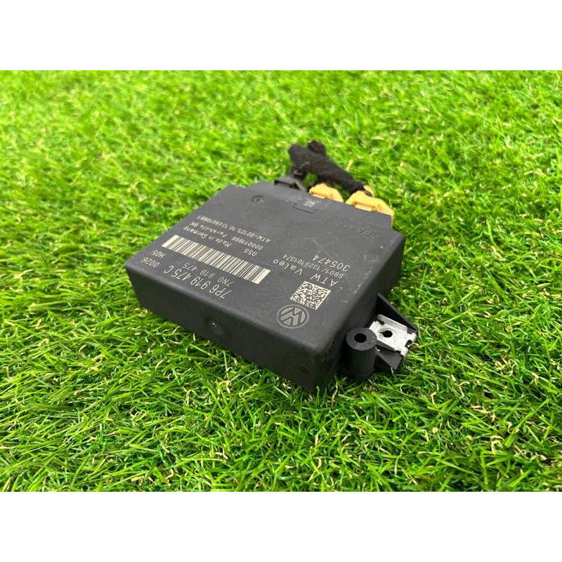 Блок управления парктрониками (электрика / блоки управления) Volkswagen Touareg II NF 2013 3.0 TDI 7P6919475C