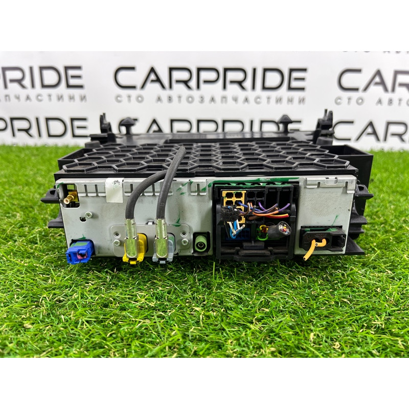 Магнитофон (электрика) Volkswagen Touareg II NF 2013 3.0 TDI 7P6035670E