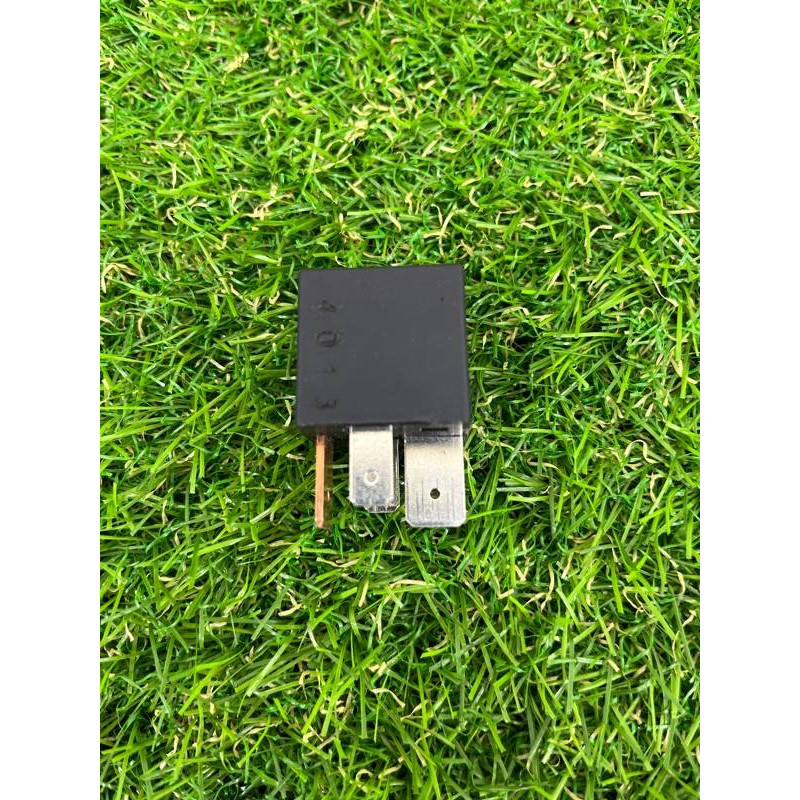 Реле (электрика) Volkswagen Touareg II NF 2013 3.0 TDI 3D0951253A