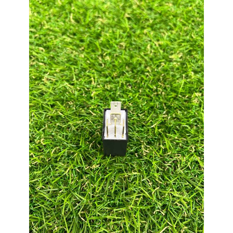 Реле (электрика) Volkswagen Touareg II NF 2013 3.0 TDI 7M0951253C