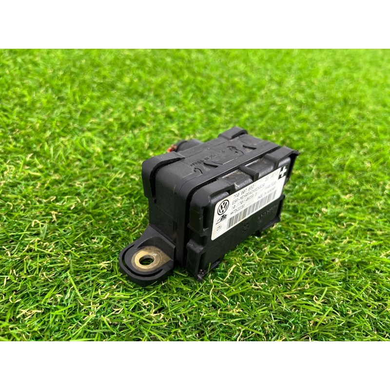 Датчик поперечного ускорения (ESP) (электрика / датчики) Volkswagen Touareg II NF 2013 3.0 TDI 7P0907652