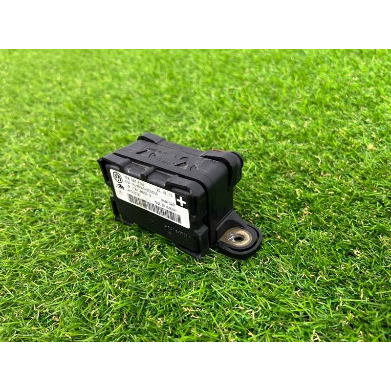 Датчик поперечного ускорения (ESP) (электрика / датчики) Volkswagen Touareg II NF 2013 3.0 TDI 7P0907652