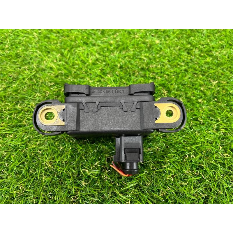 Датчик поперечного ускорения (ESP) (электрика / датчики) Volkswagen Touareg II NF 2013 3.0 TDI 7P0907652