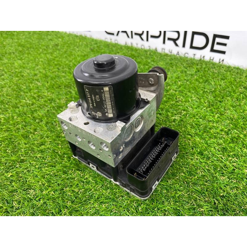 Блок ABS (гальмівна система) Volkswagen Touareg II NF 2013 3.0 TDI 7P0614517P