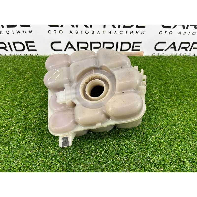 Бачок расширительный (система охлаждения) Volkswagen Touareg II NF 2013 3.0 TDI 7P0121407B