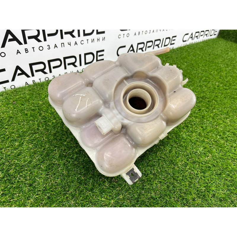 Бачок расширительный (система охлаждения) Volkswagen Touareg II NF 2013 3.0 TDI 7P0121407B