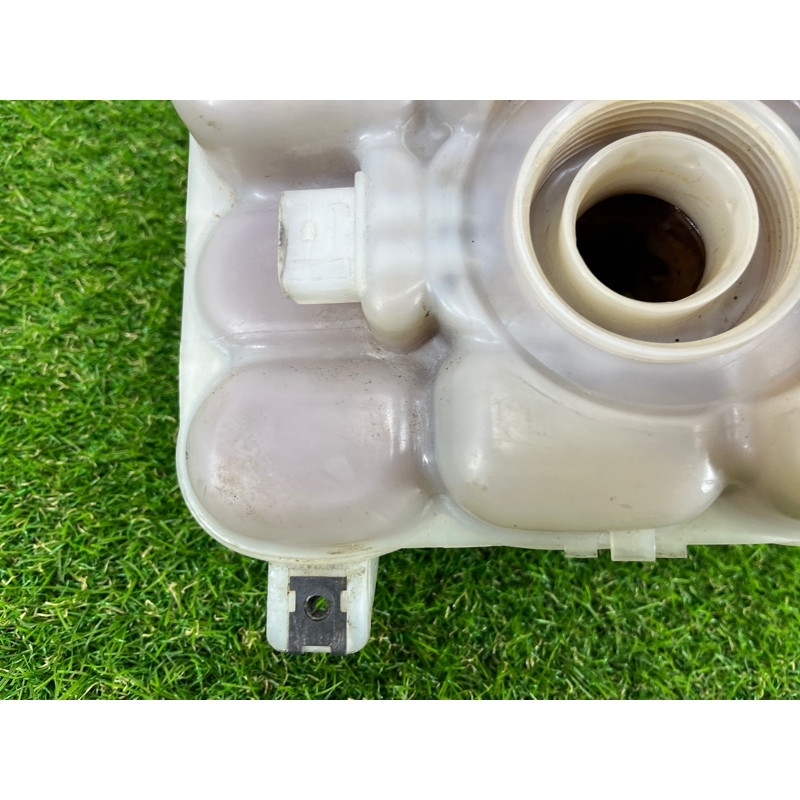 Бачок расширительный (система охлаждения) Volkswagen Touareg II NF 2013 3.0 TDI 7P0121407B