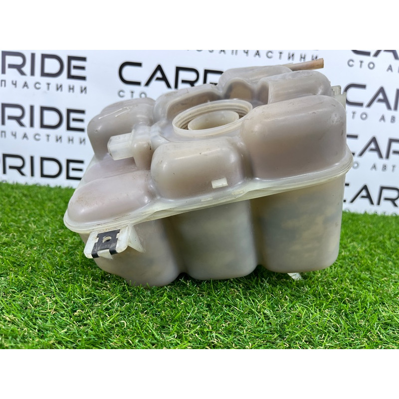 Бачок расширительный (система охлаждения) Volkswagen Touareg II NF 2013 3.0 TDI 7P0121407B