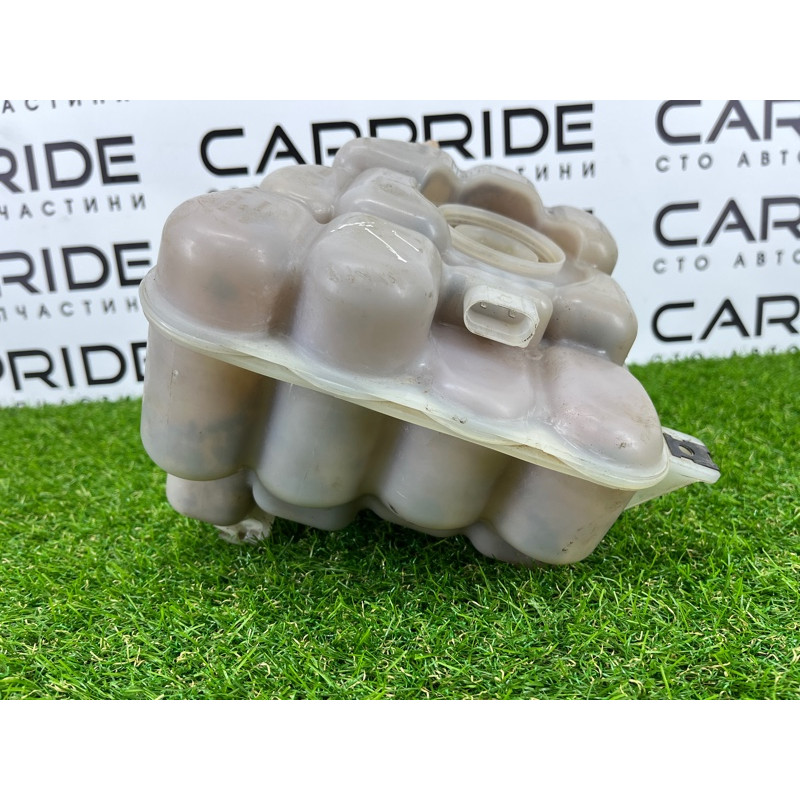 Бачок расширительный (система охлаждения) Volkswagen Touareg II NF 2013 3.0 TDI 7P0121407B