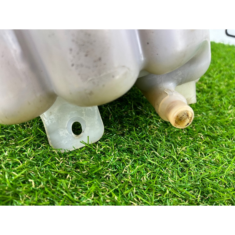 Бачок расширительный (система охлаждения) Volkswagen Touareg II NF 2013 3.0 TDI 7P0121407B