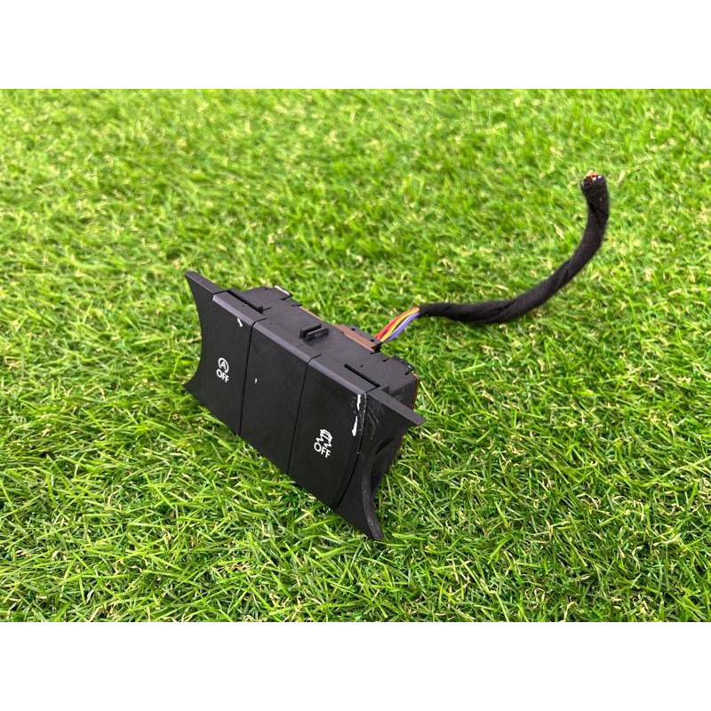 Кнопка ESP (электрика / кнопки) Volkswagen Touareg II NF 2013 3.0 TDI 7P6927127F