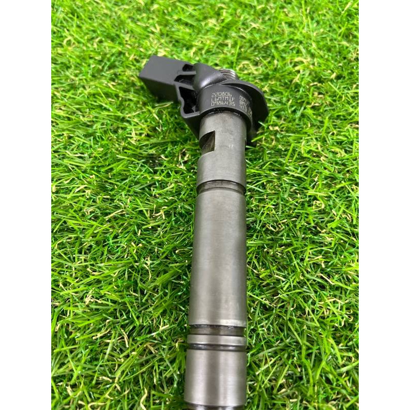 Форсунка топливная (топливная система) Volkswagen Touareg II NF 2013 3.0 TDI 059130277EJ