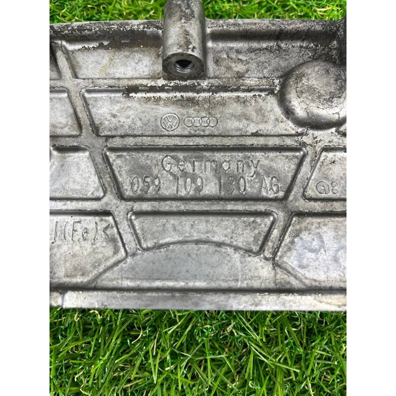 Крышка гбц (двигатель и элементы) Volkswagen Touareg II NF 2013 3.0 TDI 059109130AG