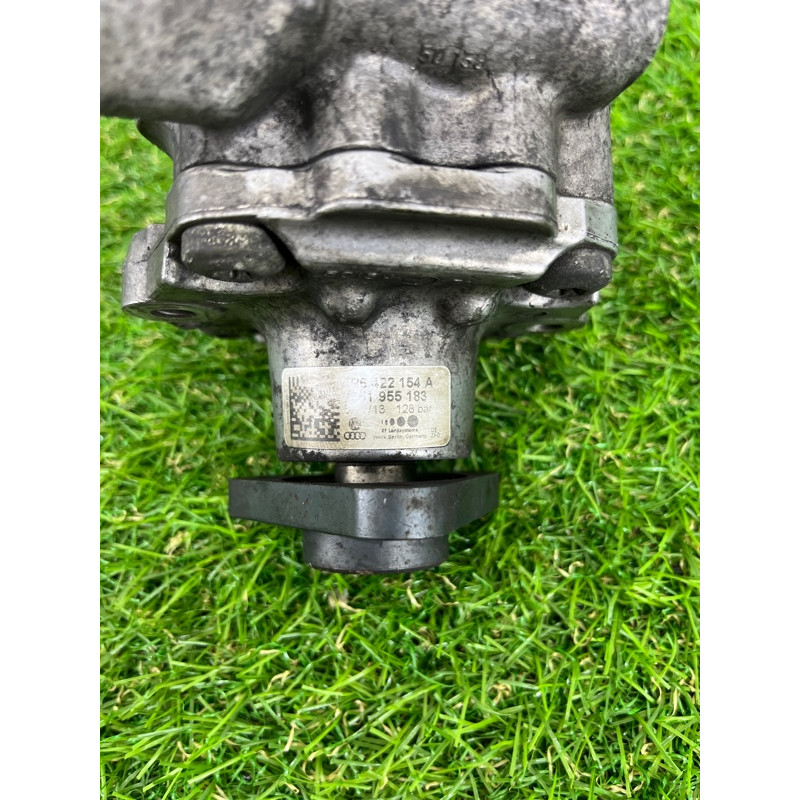 Насос гидроусилителя руля (рулевое управление) Volkswagen Touareg II NF 2013 3.0 TDI 7P6422154A