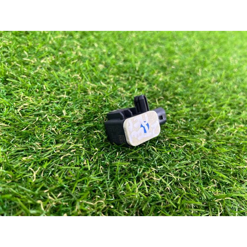 Датчик удара (электрика / датчики) Volkswagen Touareg II NF 2013 3.0 TDI 7P0959651