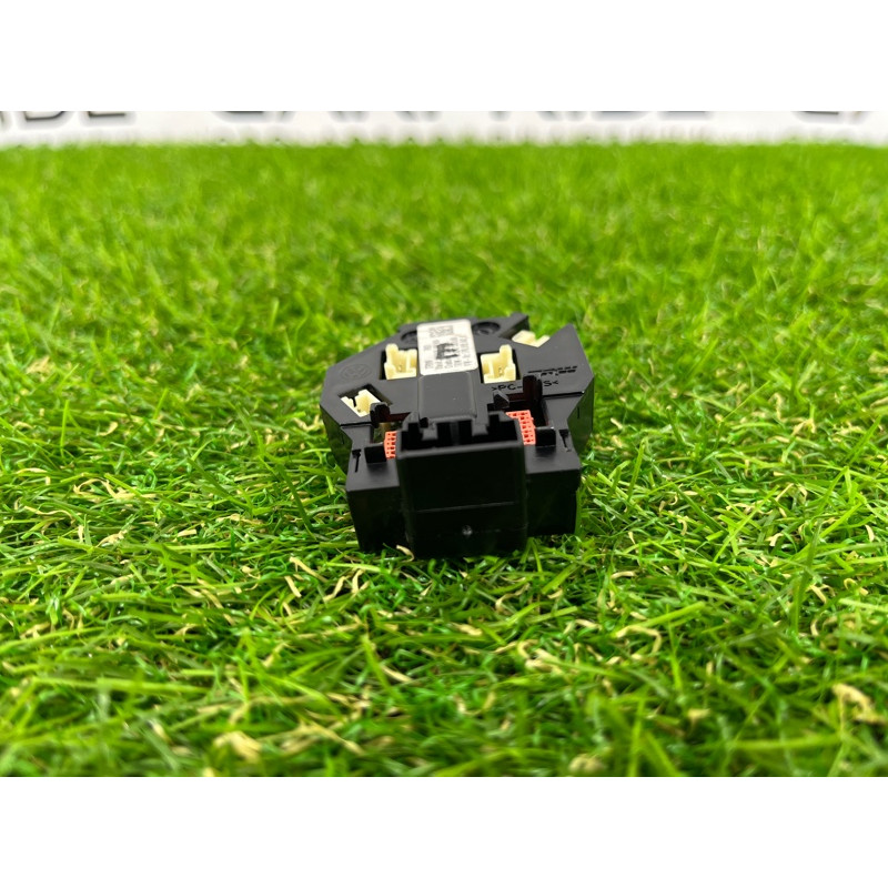 Блок управления рулевого колеса (электрика / блоки управления) Volkswagen Touareg II NF 2013 3.0 TDI 7P6959542A