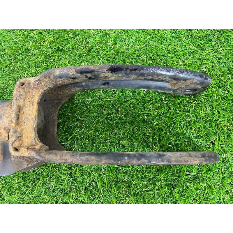 Амортизатор (подвеска) Volkswagen Touareg II NF 2013 3.0 TDI 7P6413032AN