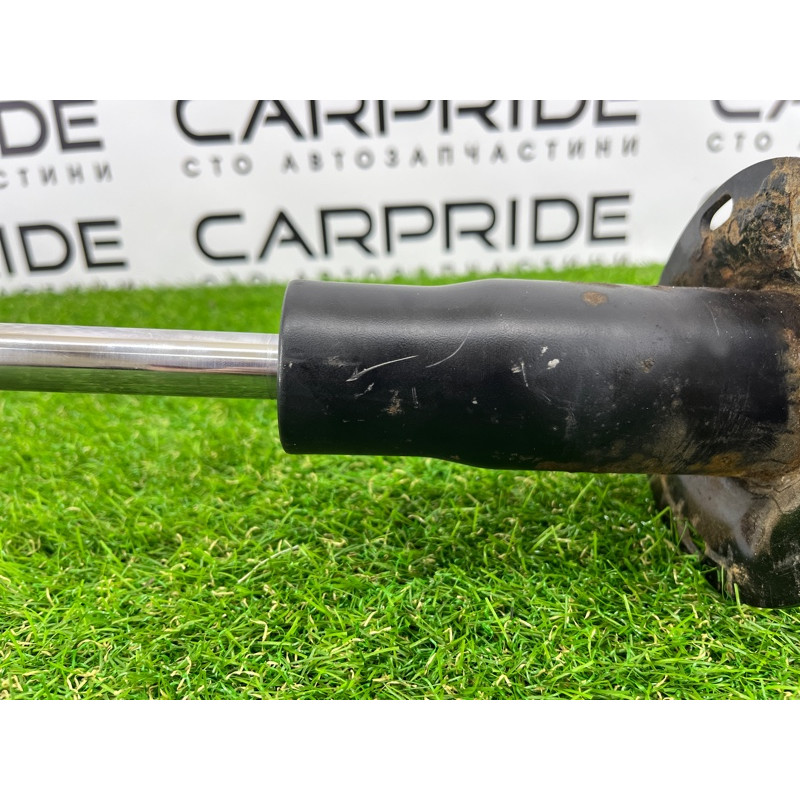 Амортизатор (подвеска) Volkswagen Touareg II NF 2013 3.0 TDI 7P6413032AN