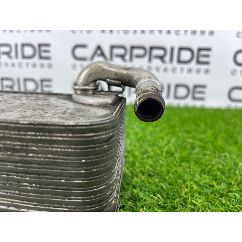 Теплообменник масляного фильтра (двигатель и элементы) Volkswagen Touareg II NF 2013 3.0 TDI 059117021R