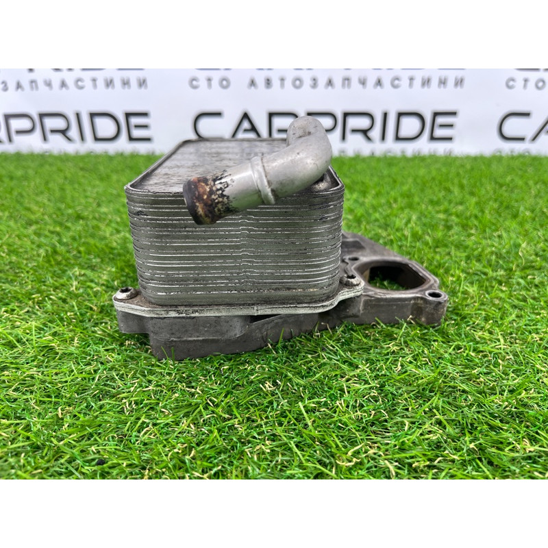 Теплообменник масляного фильтра (двигатель и элементы) Volkswagen Touareg II NF 2013 3.0 TDI 059117021R