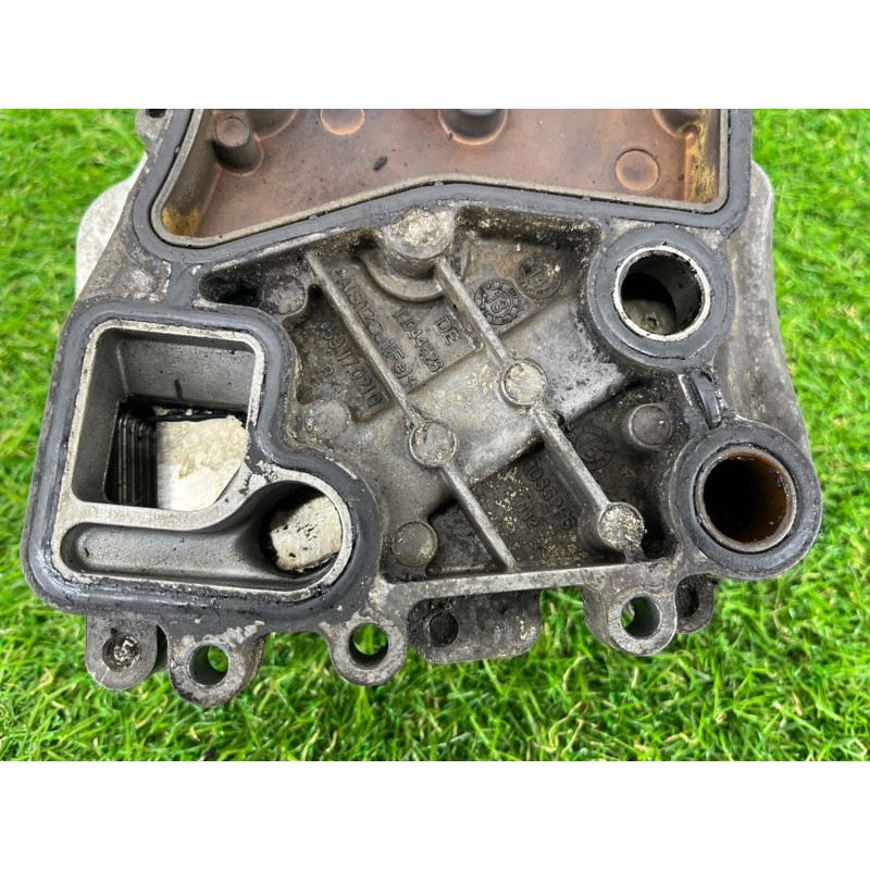 Теплообменник масляного фильтра (двигатель и элементы) Volkswagen Touareg II NF 2013 3.0 TDI 059117021R