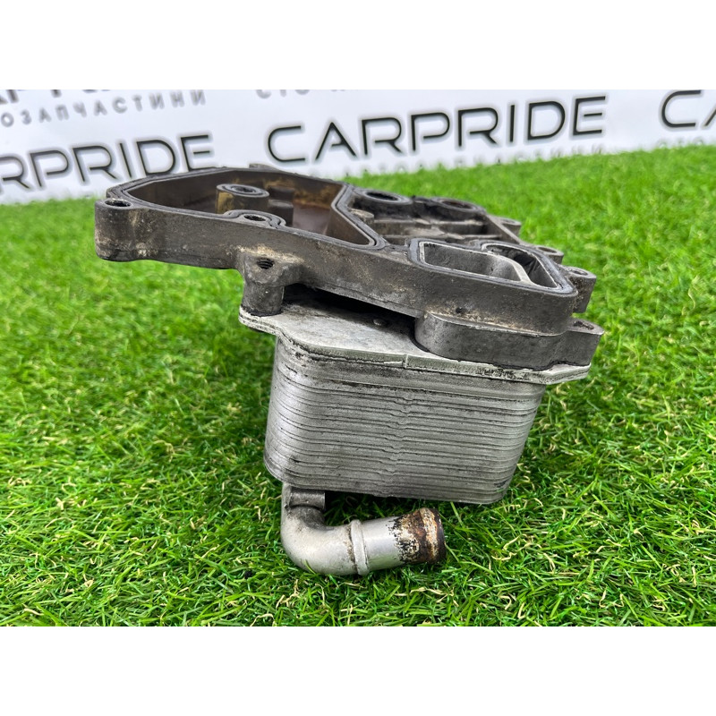 Теплообменник масляного фильтра (двигатель и элементы) Volkswagen Touareg II NF 2013 3.0 TDI 059117021R