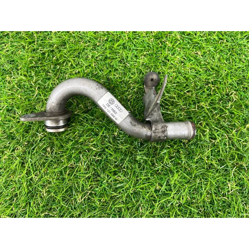 Трубка охлаждения акпп (система охлаждения) Volkswagen Touareg II NF 2013 3.0 TDI 7P0121065M