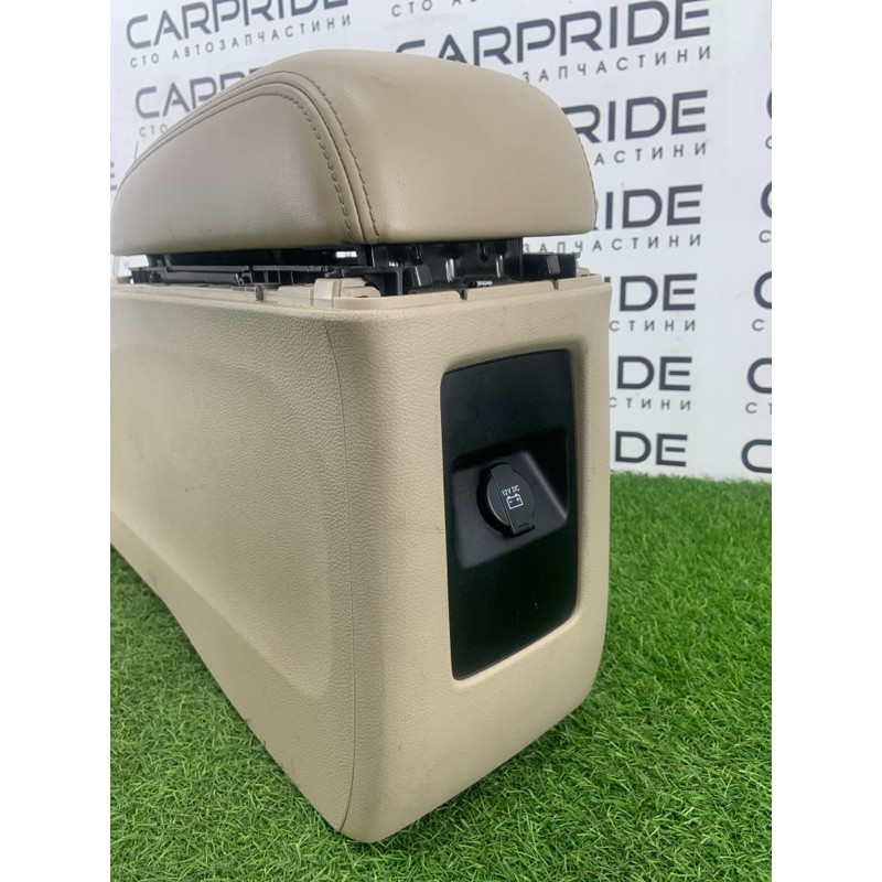 Центральная консоль (салон) Dodge Journey SXT 2013 3.6 1VF33HL1AA