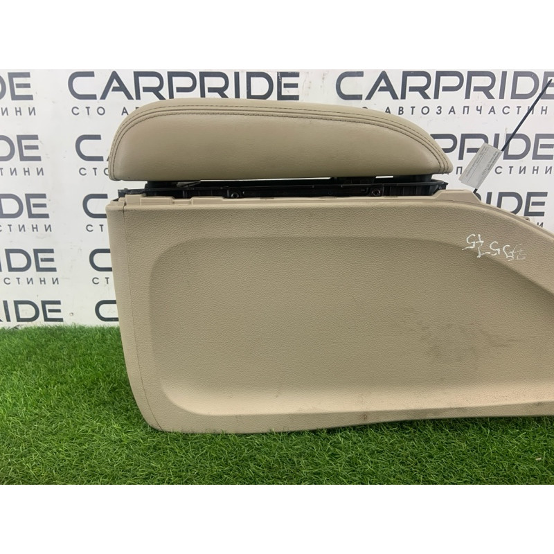 Центральная консоль (салон) Dodge Journey SXT 2013 3.6 1VF33HL1AA