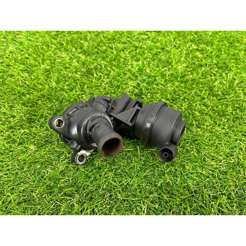 Клапан системы охлаждения (электрика / кнопки) Volkswagen Touareg II NF 2013 3.0 TDI 059121737R