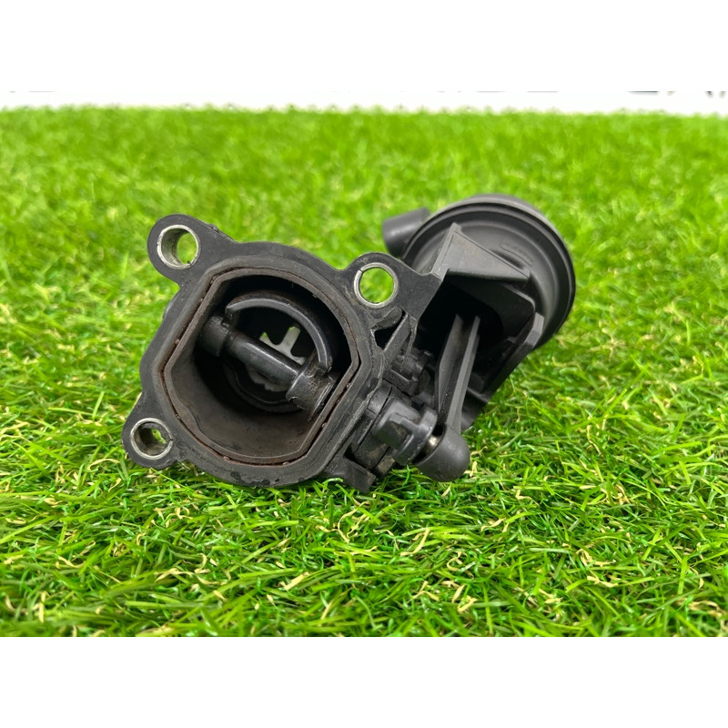 Клапан системы охлаждения (электрика / кнопки) Volkswagen Touareg II NF 2013 3.0 TDI 059121737R