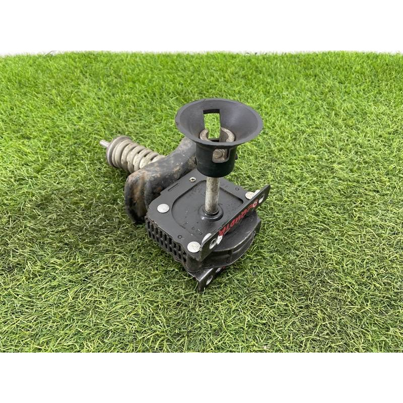 Крепление запасного колеса (кузов и элементы) Toyota Sequoia XK60 519000C040