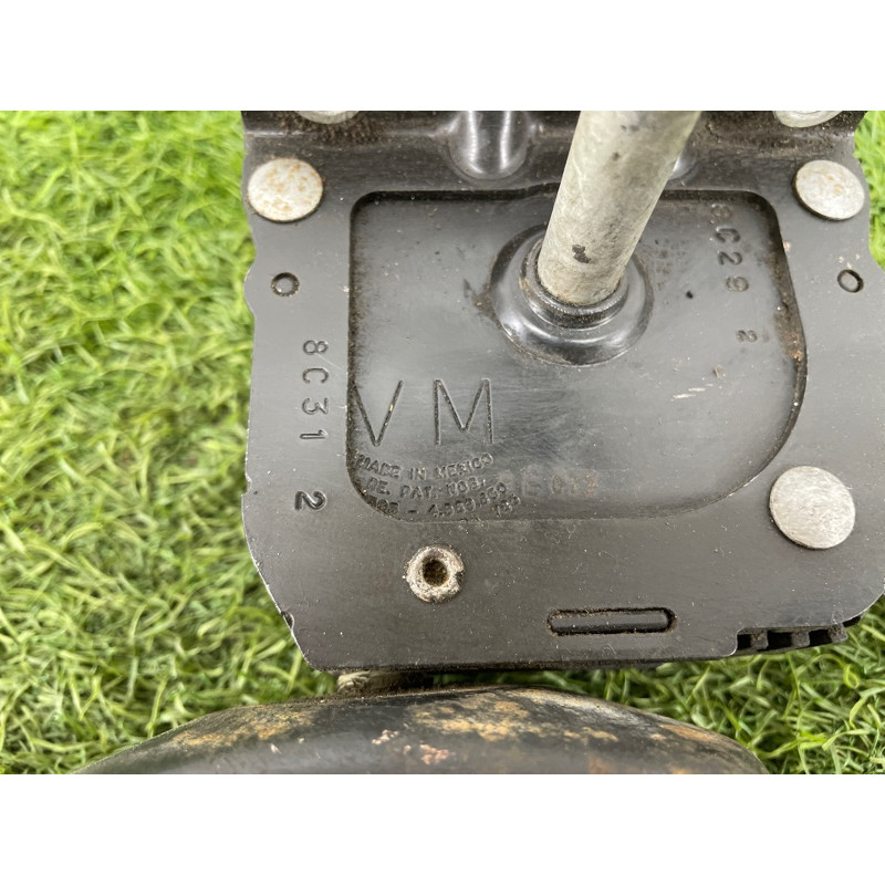 Крепление запасного колеса (кузов и элементы) Toyota Sequoia XK60 519000C040