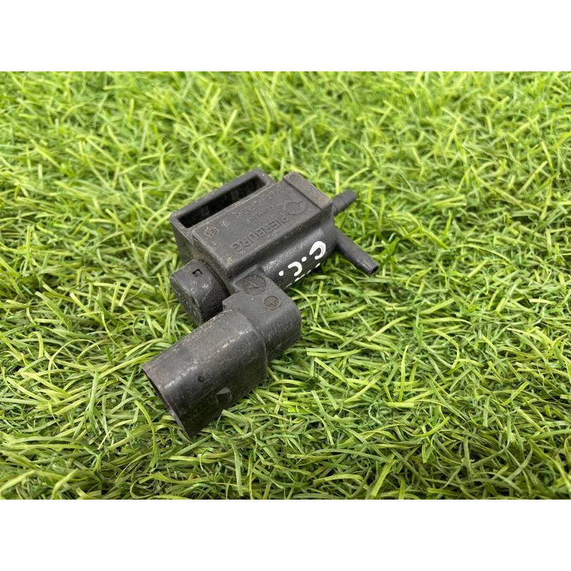 Клапан электромагнитный (электрика) VOLKSWAGEN CC 3C 037906283C