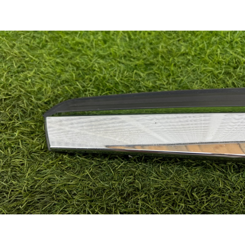 Решетка радиатора (наружные элементы кузова) Subaru Forester SJ 2016 2.5 91121SG050