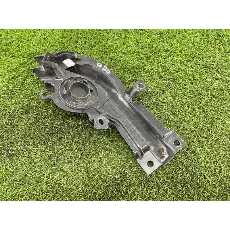 Ущільнювач капота (кузов і елементи) BMW 3-series G20 51767419383