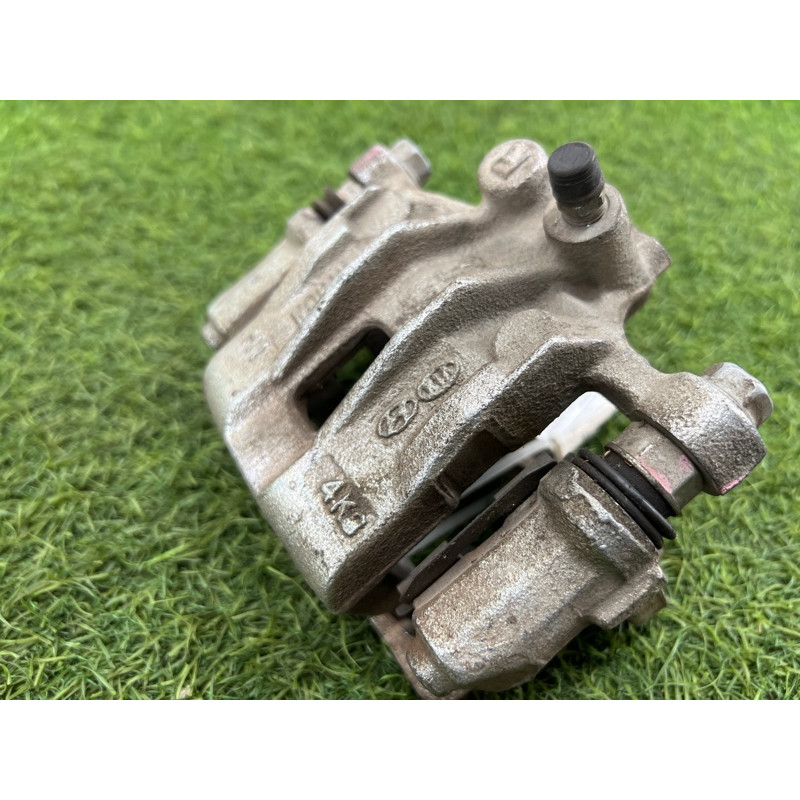 Суппорт тормозной (тормозная система) Hyundai Sonata LF 58230C2100