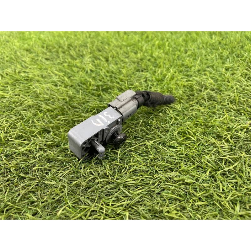 Датчик удара (электрика / датчики) Opel Insignia A 2009 2.0 DTH 13502340