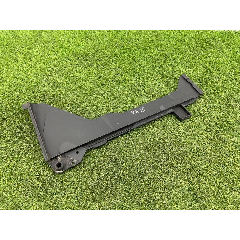 Кронштейн расширительного бачка (кузов и элементы) BMW 3-series E46 M43b18 17111436250