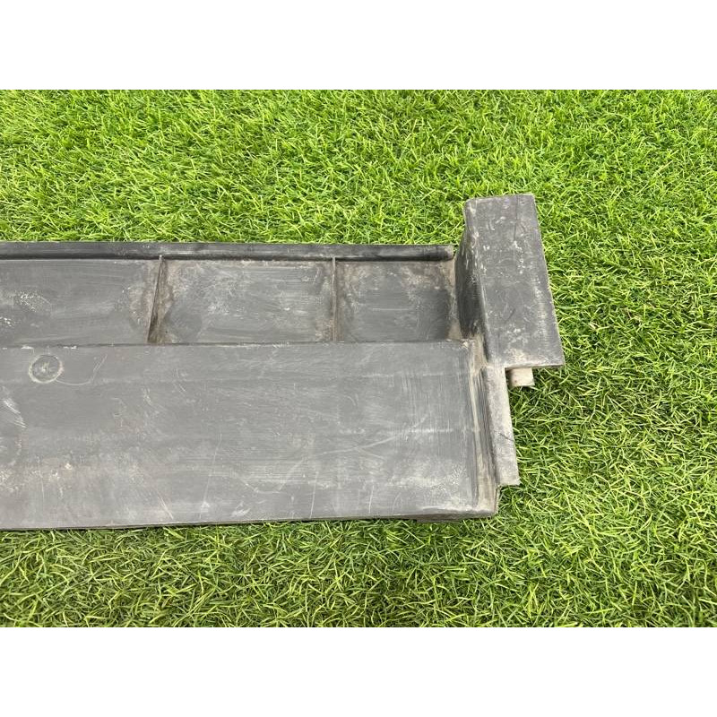 Накладка передней панели (кузов и элементы) BMW 5-series E34 17111712687