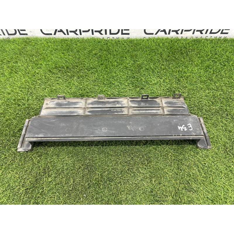 Накладка передней панели (кузов и элементы) BMW 5-series E34 17111712687